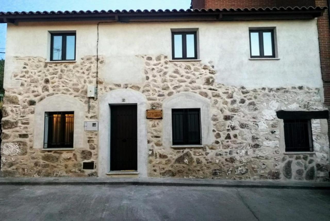 Casa Rural El Enebro 4 Estrellas Navamorcuende Exteriér fotografie